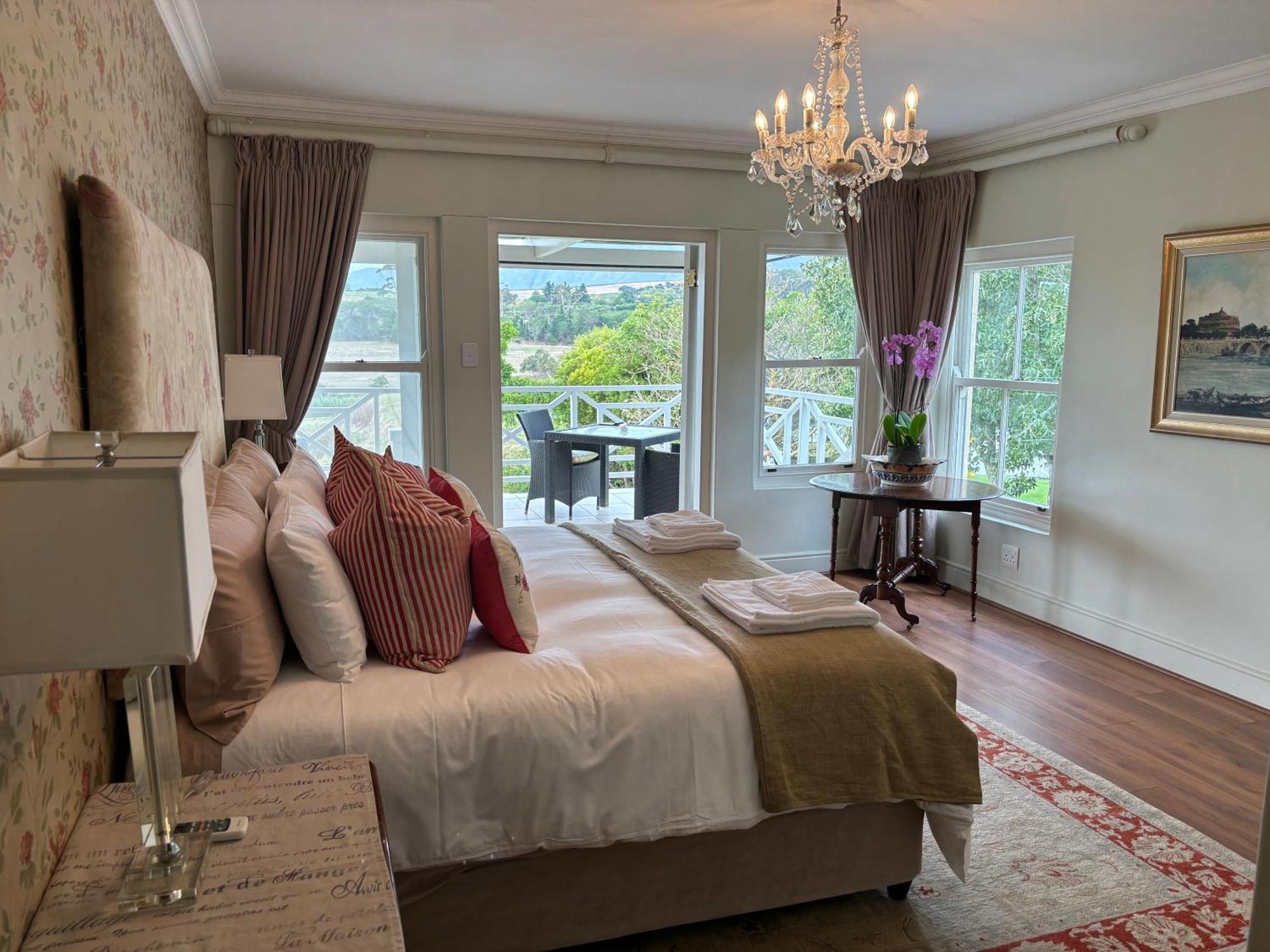 In The Vine Country Manor Guesthouse Стеленбош Екстериор снимка