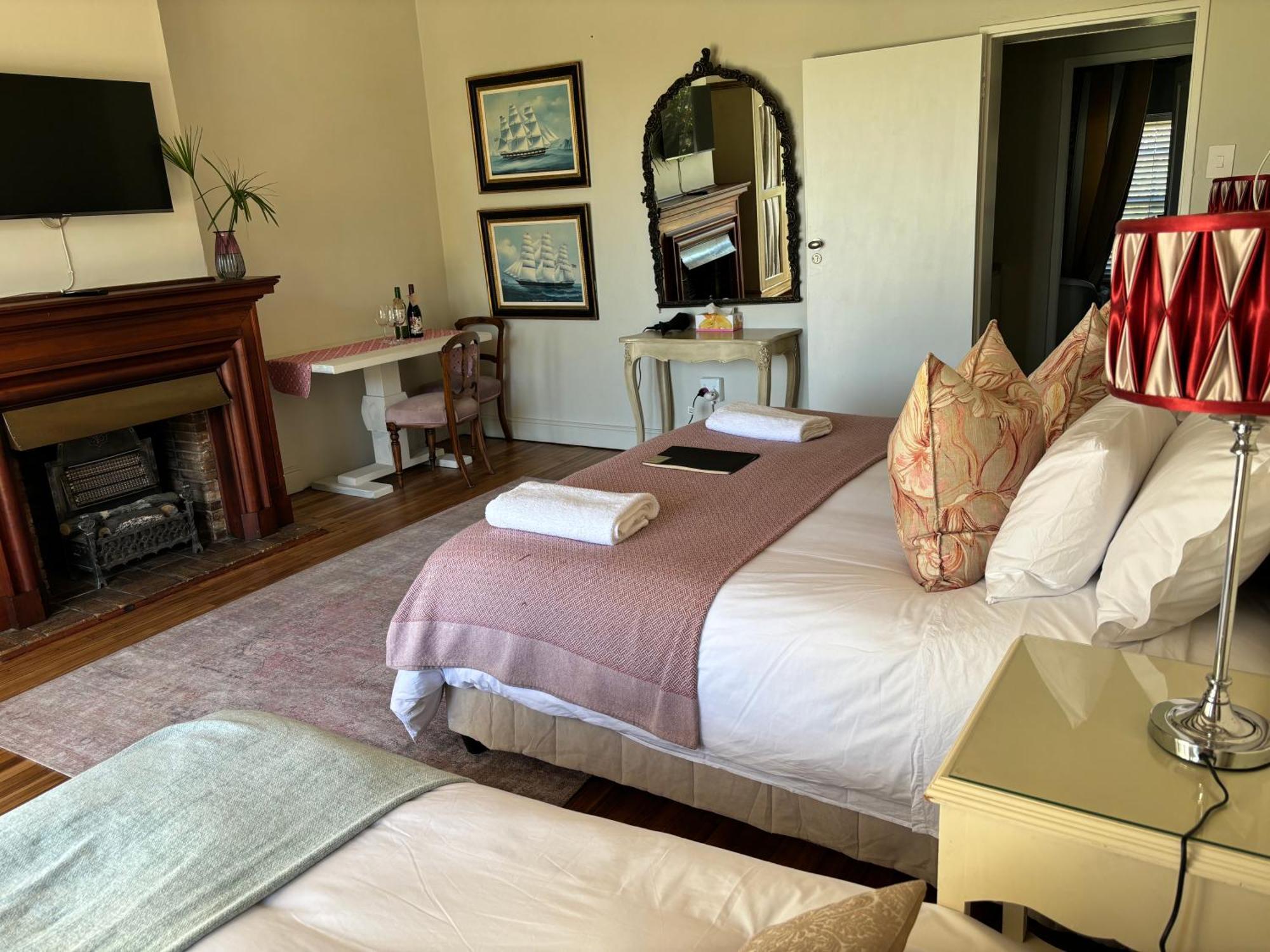 In The Vine Country Manor Guesthouse Стеленбош Екстериор снимка
