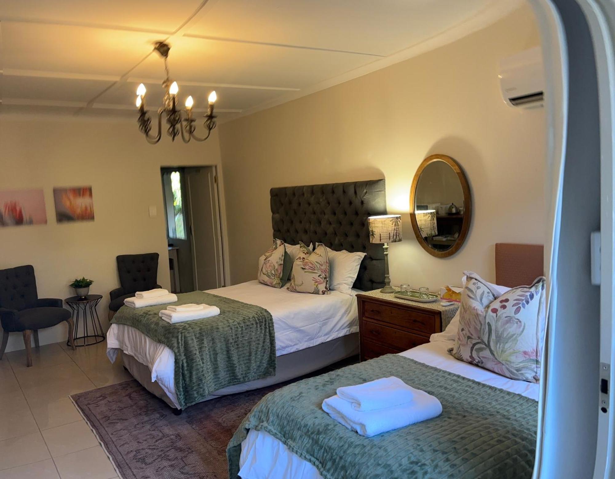 In The Vine Country Manor Guesthouse Стеленбош Екстериор снимка