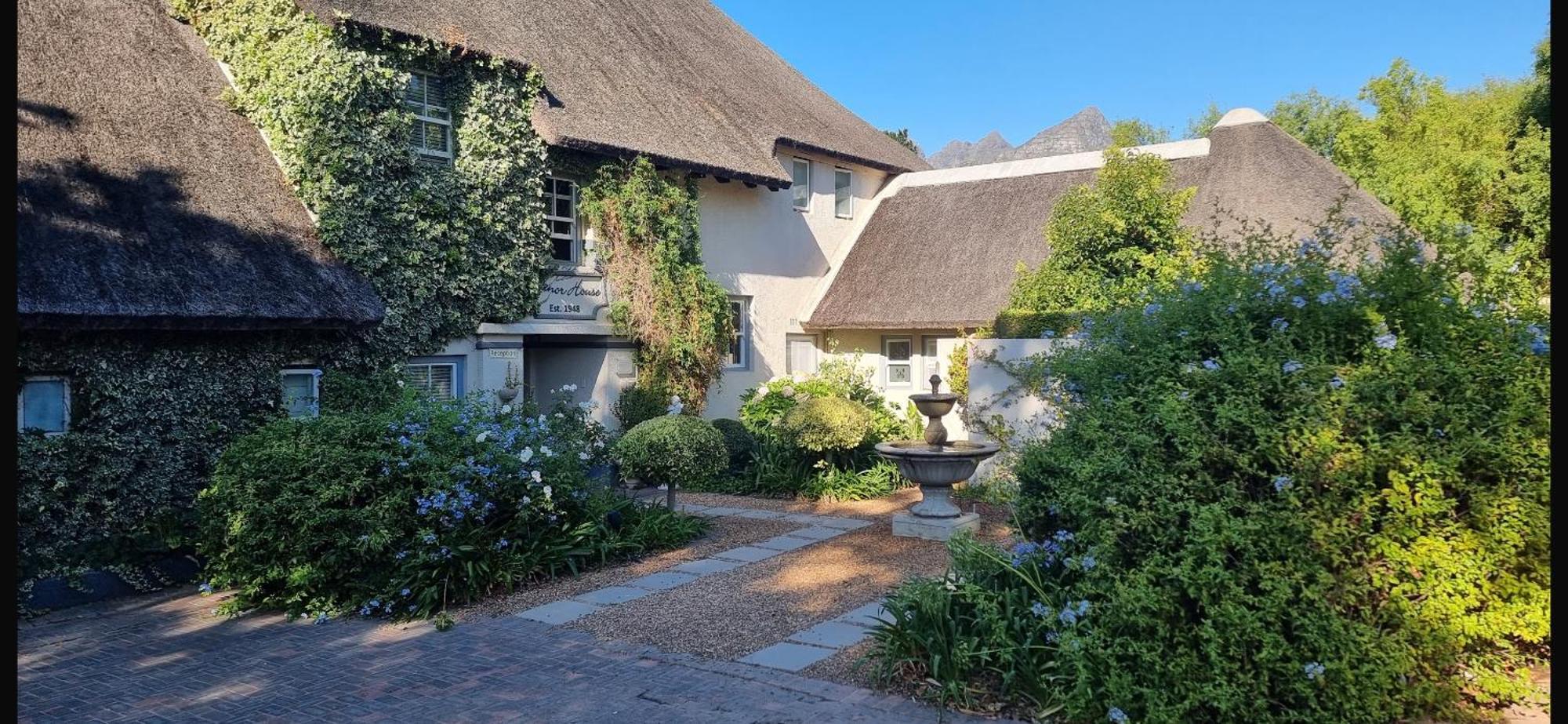 In The Vine Country Manor Guesthouse Стеленбош Екстериор снимка